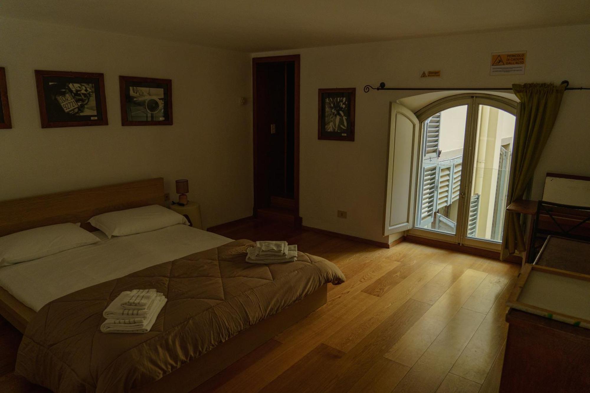 Nice One Bedroom In Historical Building フィレンツェ エクステリア 写真