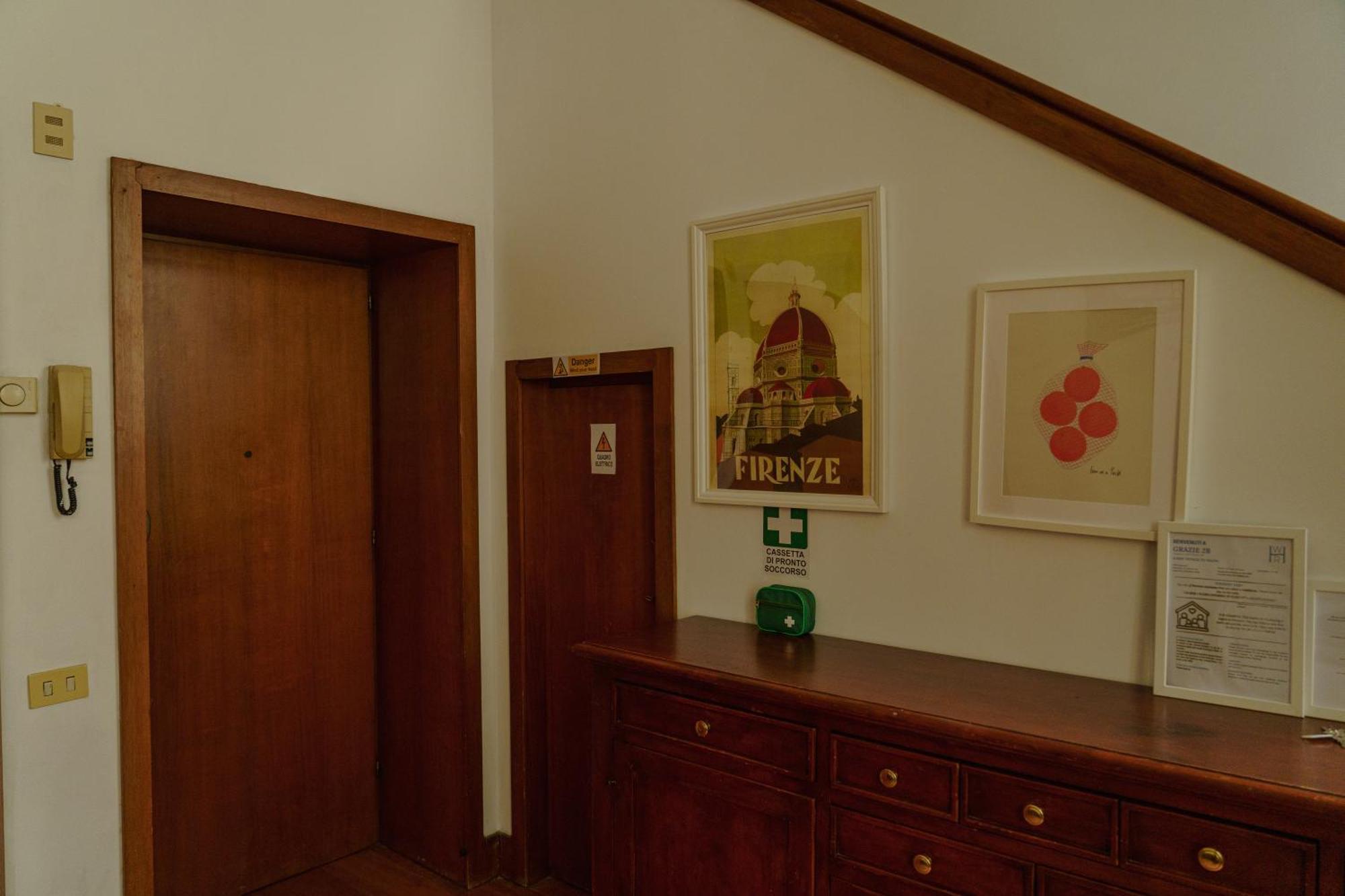 Nice One Bedroom In Historical Building フィレンツェ エクステリア 写真