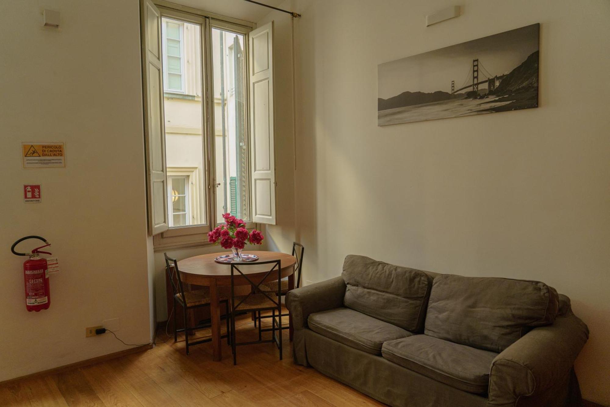 Nice One Bedroom In Historical Building フィレンツェ エクステリア 写真